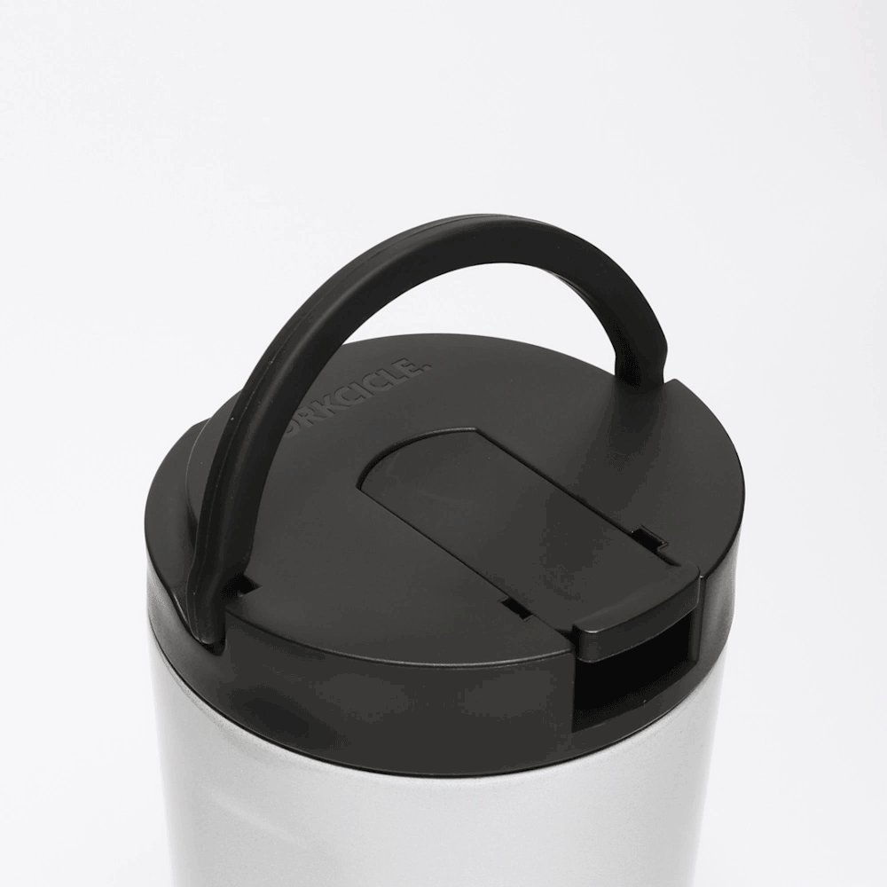 disney-kids-cup-x4 Kids_Cup_28_0906b7b6-4acf-4cb6-8c0d-d15f57c40b85.gif